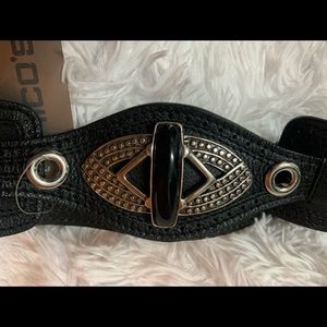 NWT Chico’s Black Leather stretch belt with Silver buckle